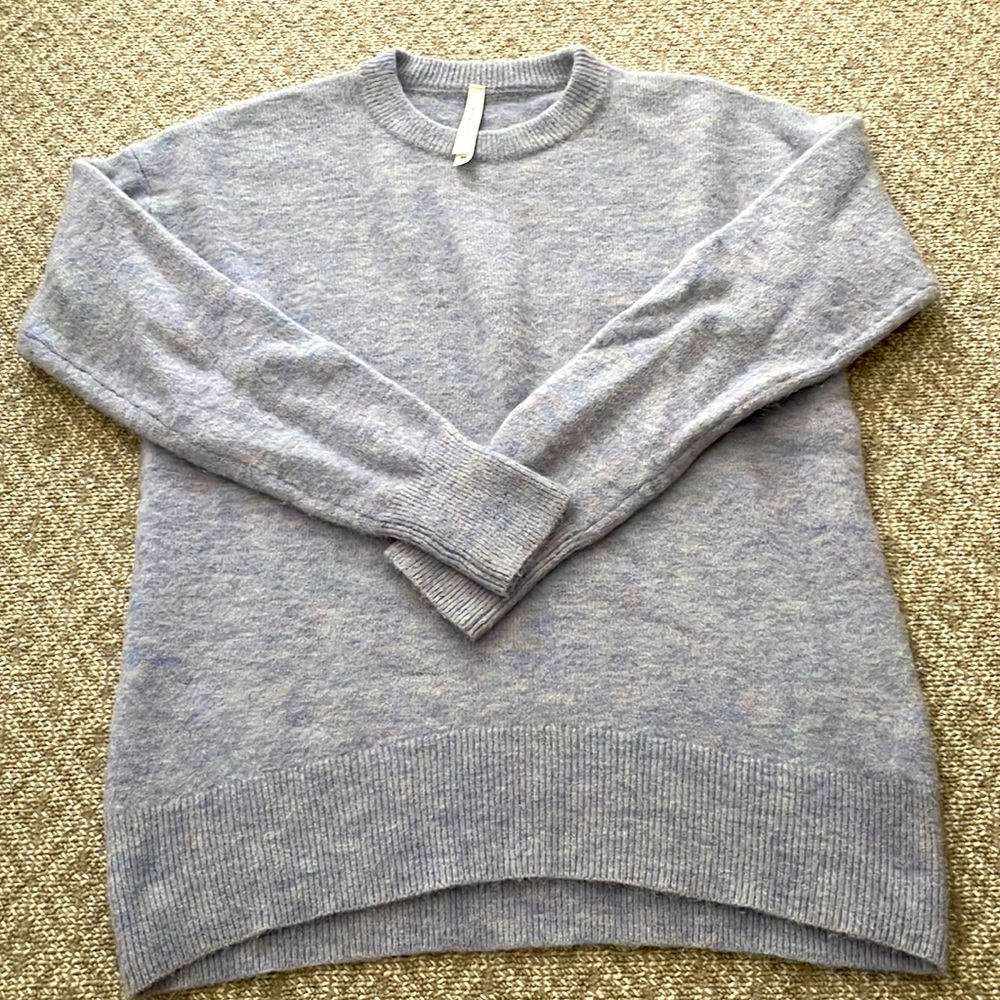 Aritzia (The Group by Babaton) Thurlow Sweater - Picture 3 of 4